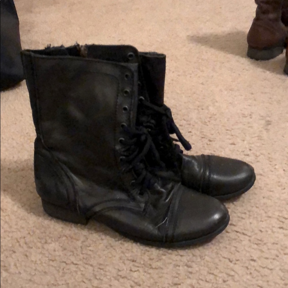 Steve Madden combat boots